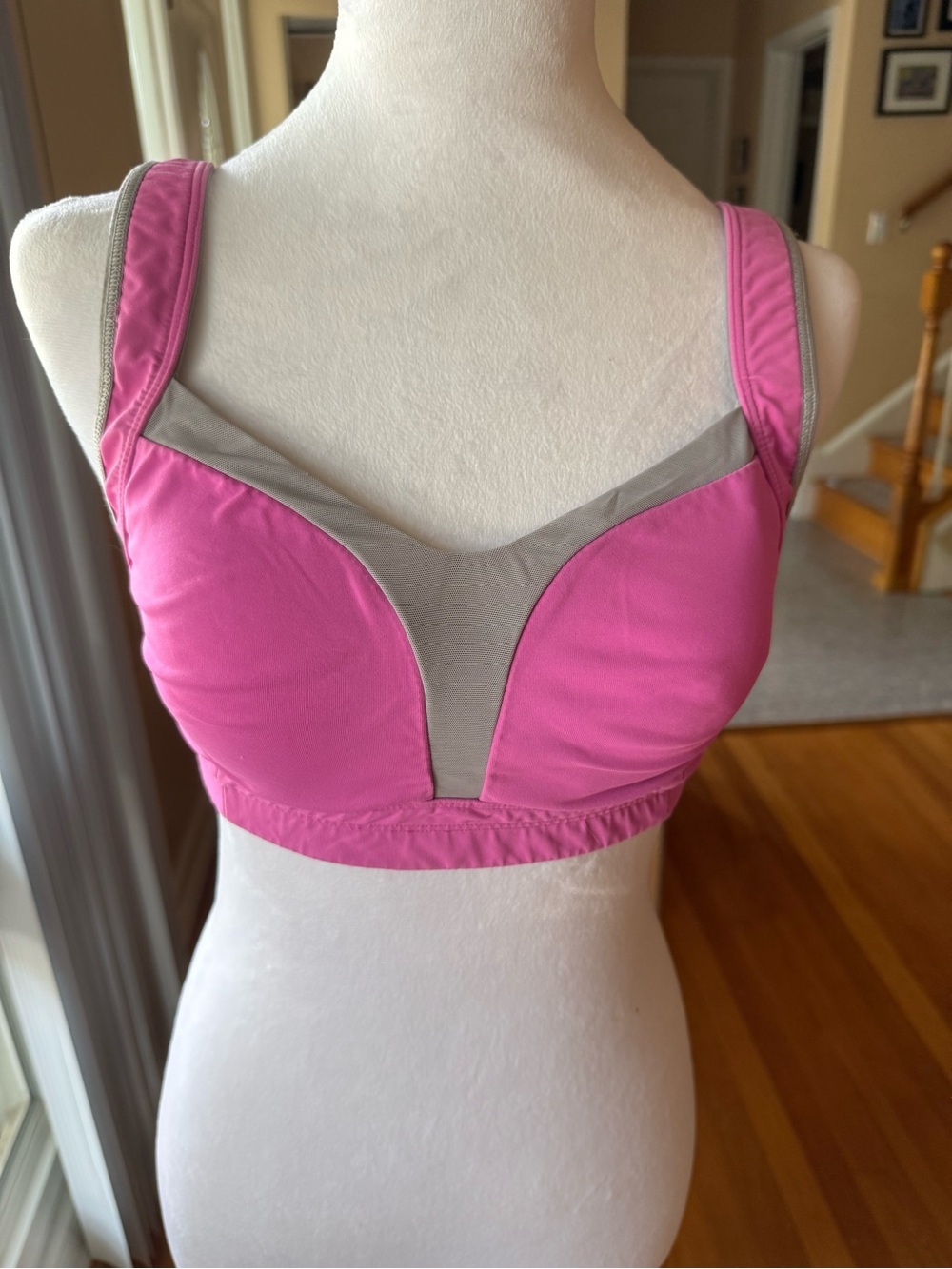Lululemon TaTa Tamer Sports Bra